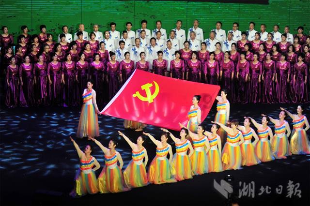 可爱吊带裙